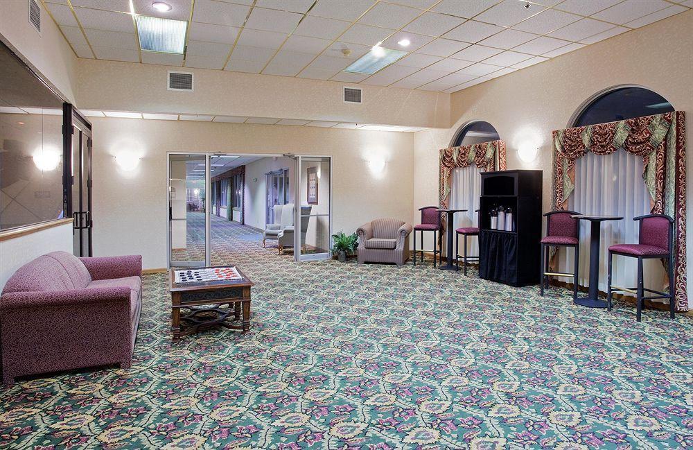 Country Inn & Suites By Radisson, Sidney, Ne Интериор снимка