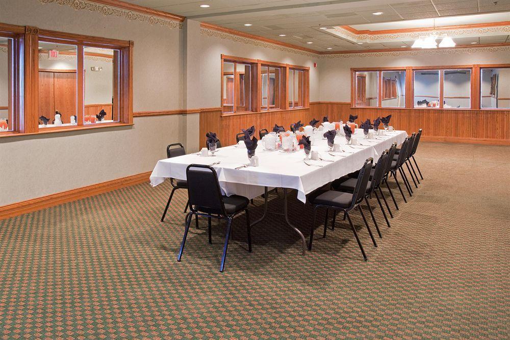 Country Inn & Suites By Radisson, Sidney, Ne Съоръжения снимка