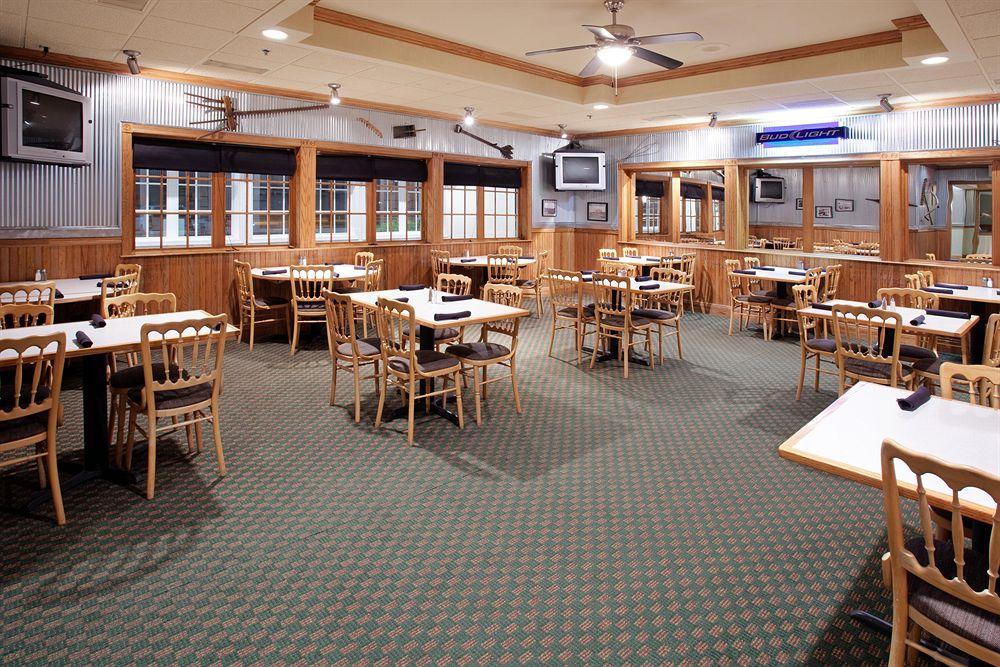 Country Inn & Suites By Radisson, Sidney, Ne Ресторант снимка